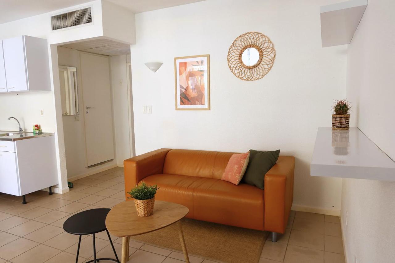 Montana Eco Resort Aruba Oranjestad Bagian luar foto