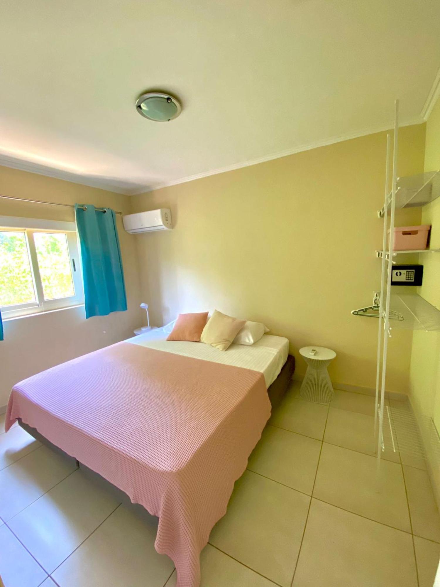 Montana Eco Resort Aruba Oranjestad Ruang foto